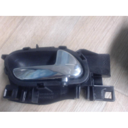 Poignee interieur avant droit CITROEN C3 II PHASE 1 d’occasion