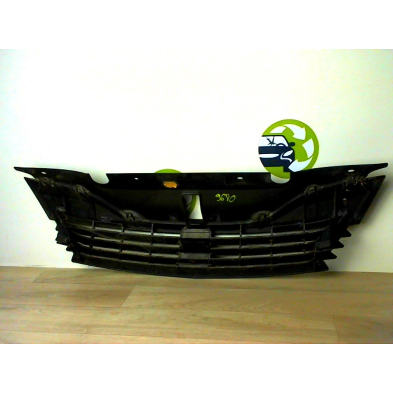 Grille de calandre RENAULT LAGUNA 2 PHASE 1 d’occasion