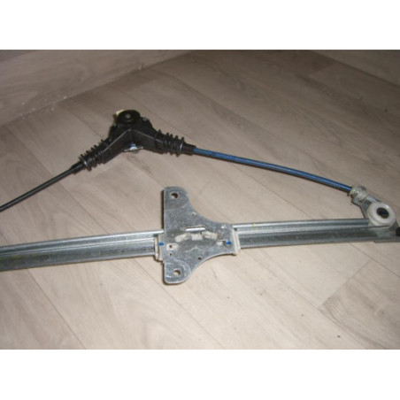 Leve vitre mecanique avant droit OPEL AGILA A d’occasion