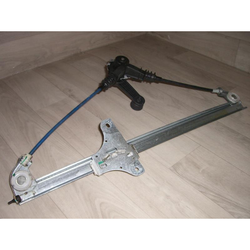 Leve vitre mecanique avant gauche OPEL AGILA A d’occasion