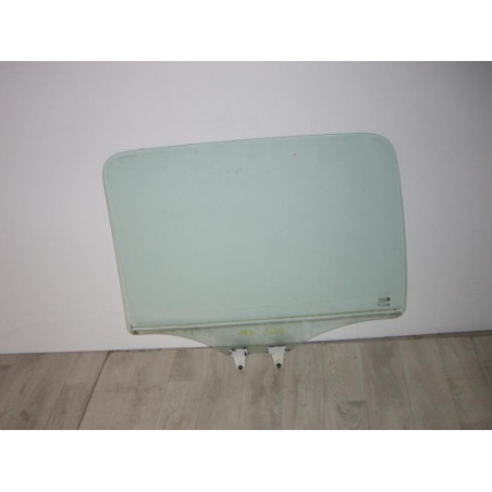 Vitre arriere droit OPEL AGILA A d’occasion