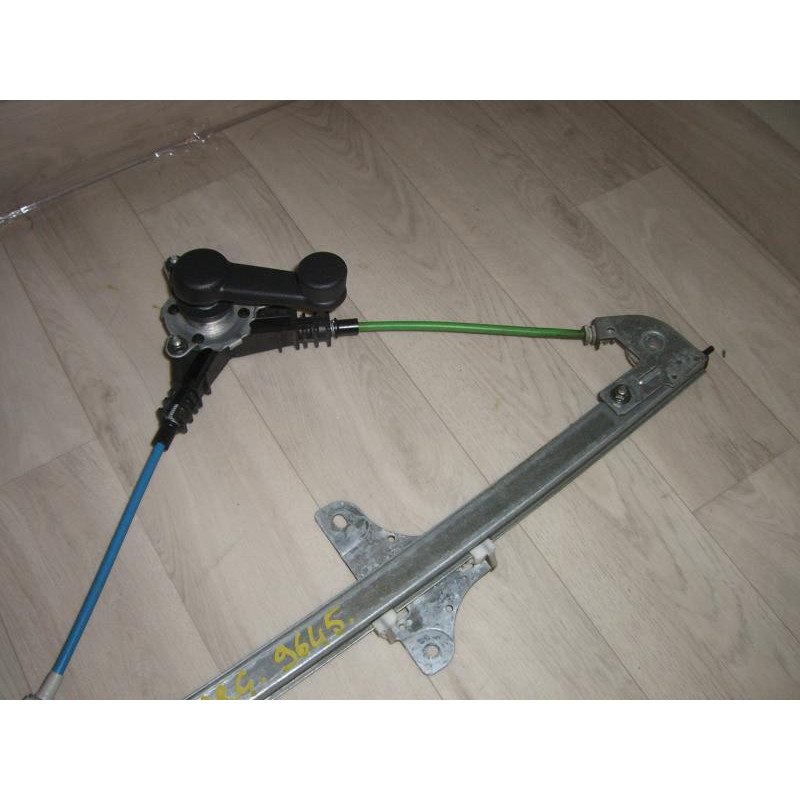 Leve vitre mecanique arriere gauche OPEL AGILA A d’occasion