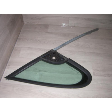 Custode avant gauche (porte) PEUGEOT 307 PHASE 1 d’occasion