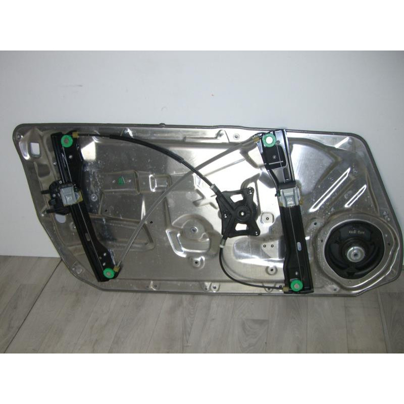 Leve vitre electrique avant droit MERCEDES CLASSE C 204 PHASE 2 COUPE d’occasion