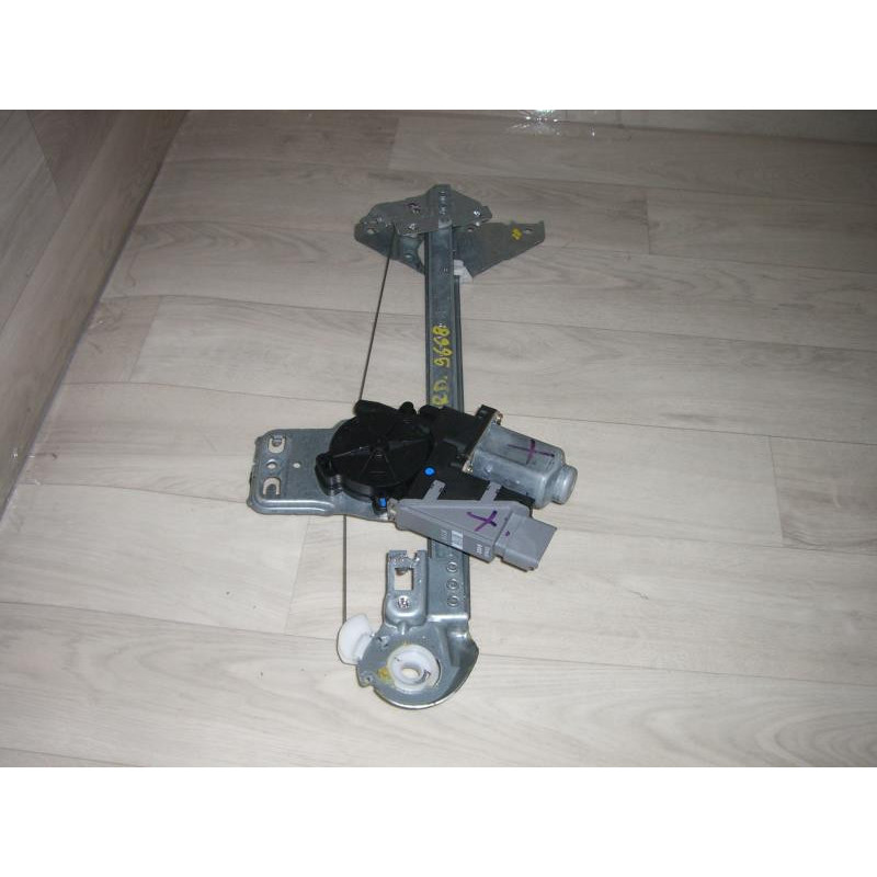 Leve vitre electrique arriere droit PEUGEOT 307 PHASE 1 d’occasion