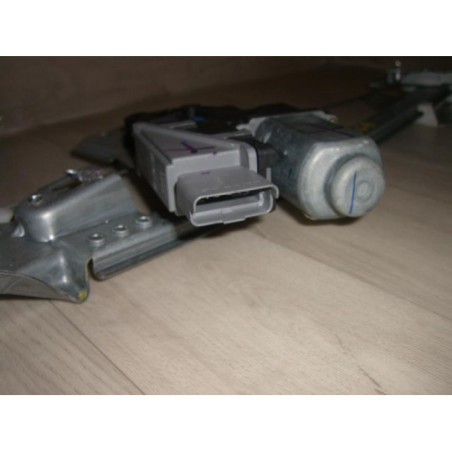 Leve vitre electrique arriere droit PEUGEOT 307 PHASE 1 d’occasion