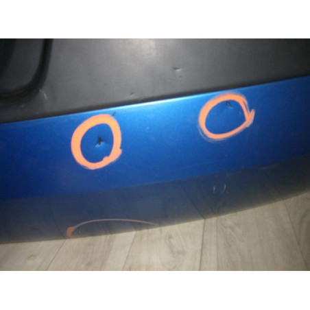 Pare choc arriere RENAULT MEGANE 2 PHASE 1 d’occasion