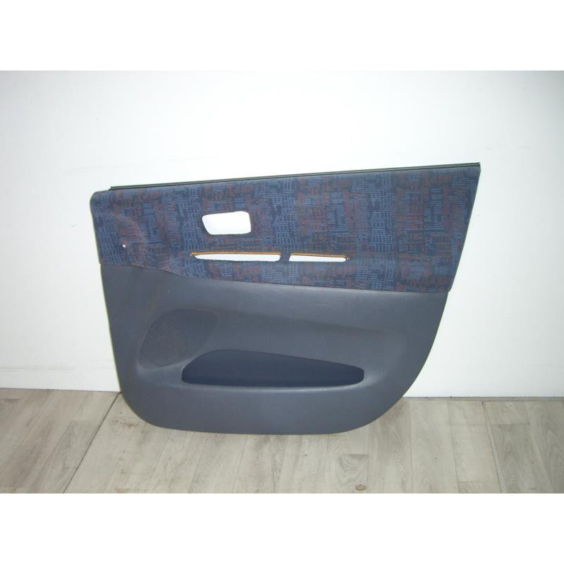 Panneau de porte avant droit TOYOTA PICNIC d’occasion