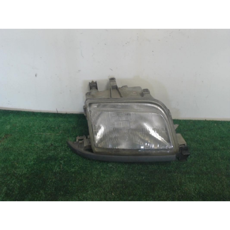 Optique avant principal droit (feux)(phare) RENAULT CLIO I PHASE 1 d’occasion