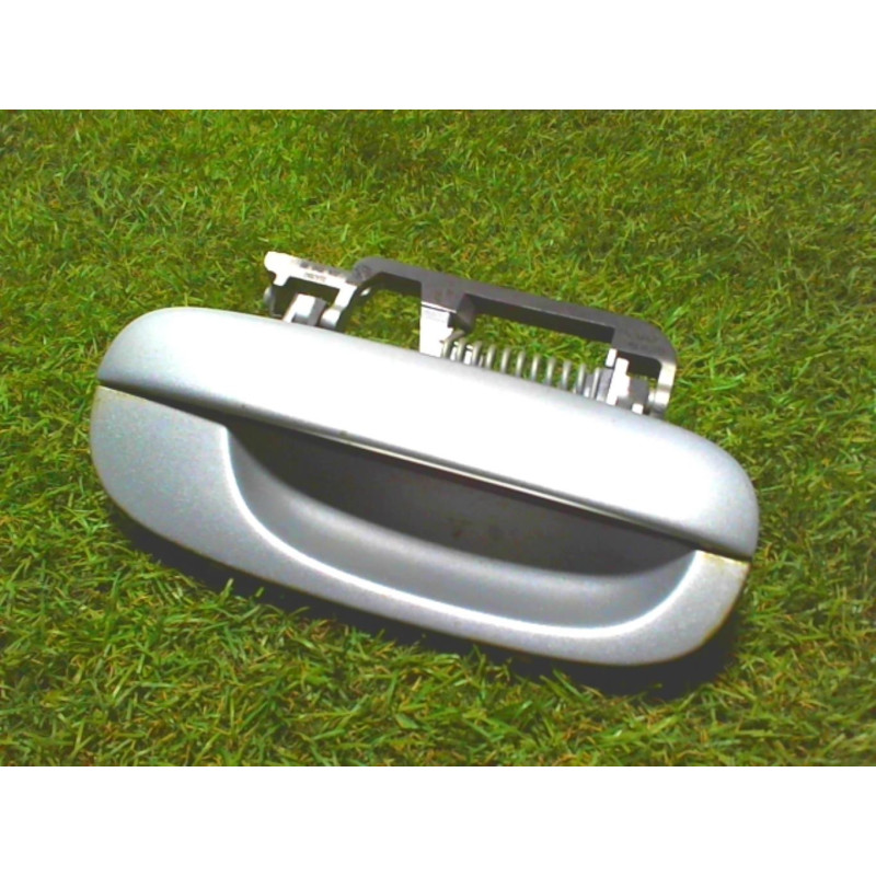 Poignee porte arriere gauche PEUGEOT 607 PHASE 1 d’occasion