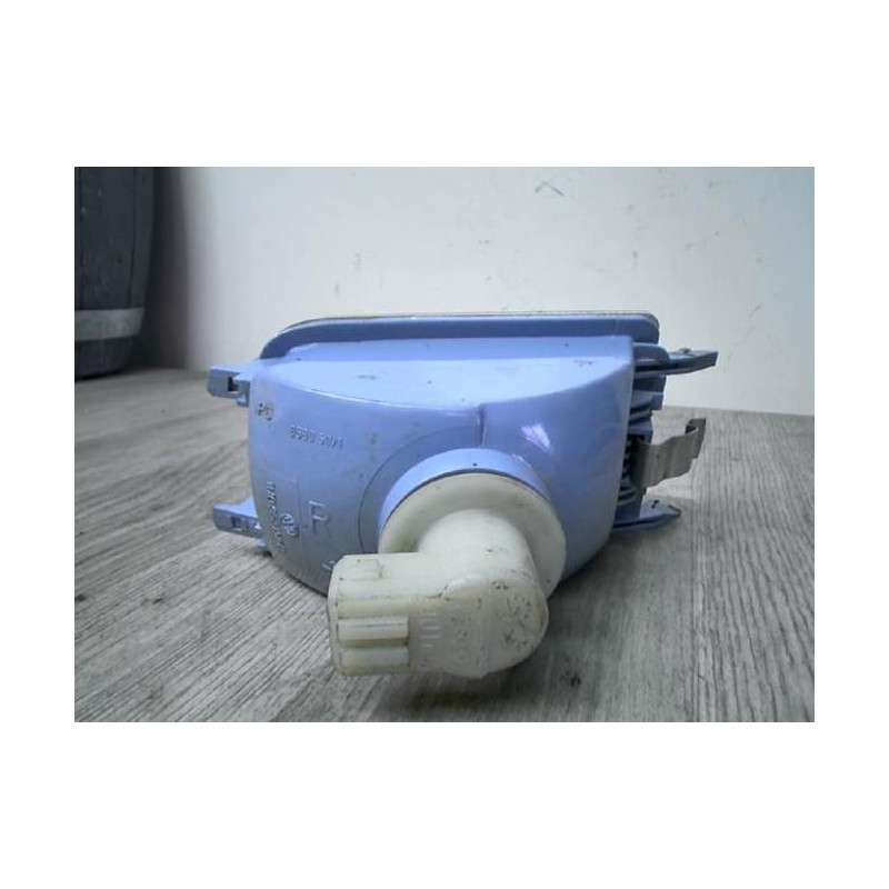 Optique avant secondaire droit (feux)(clignotant) VOLKSWAGEN GOLF 3 d’occasion