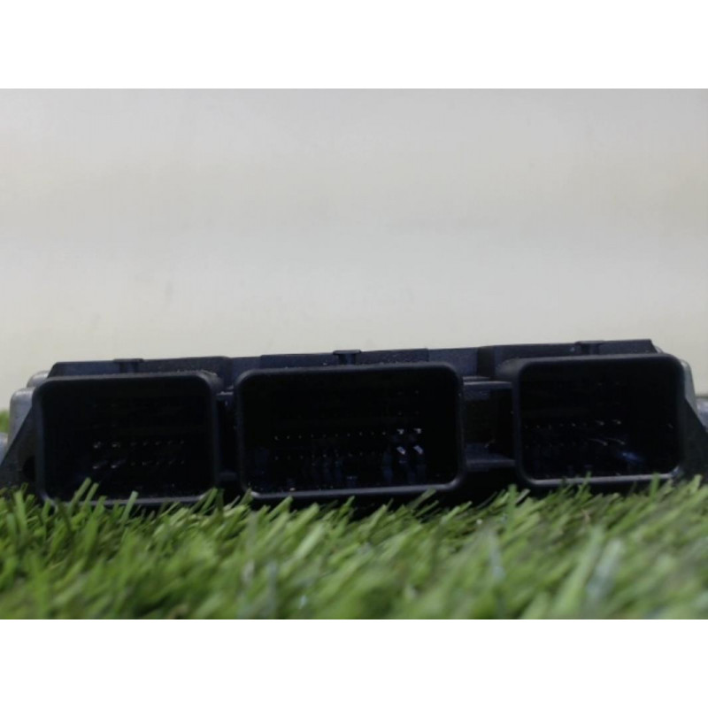 Calculateur moteur PEUGEOT 308 SW PHASE 1 d’occasion