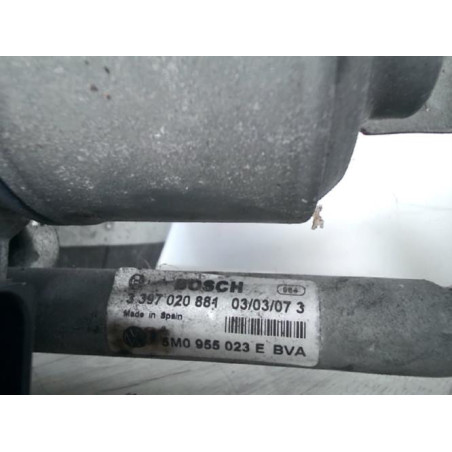 Moteur essuie glace avant gauche VOLKSWAGEN GOLF PLUS PHASE 1 d’occasion