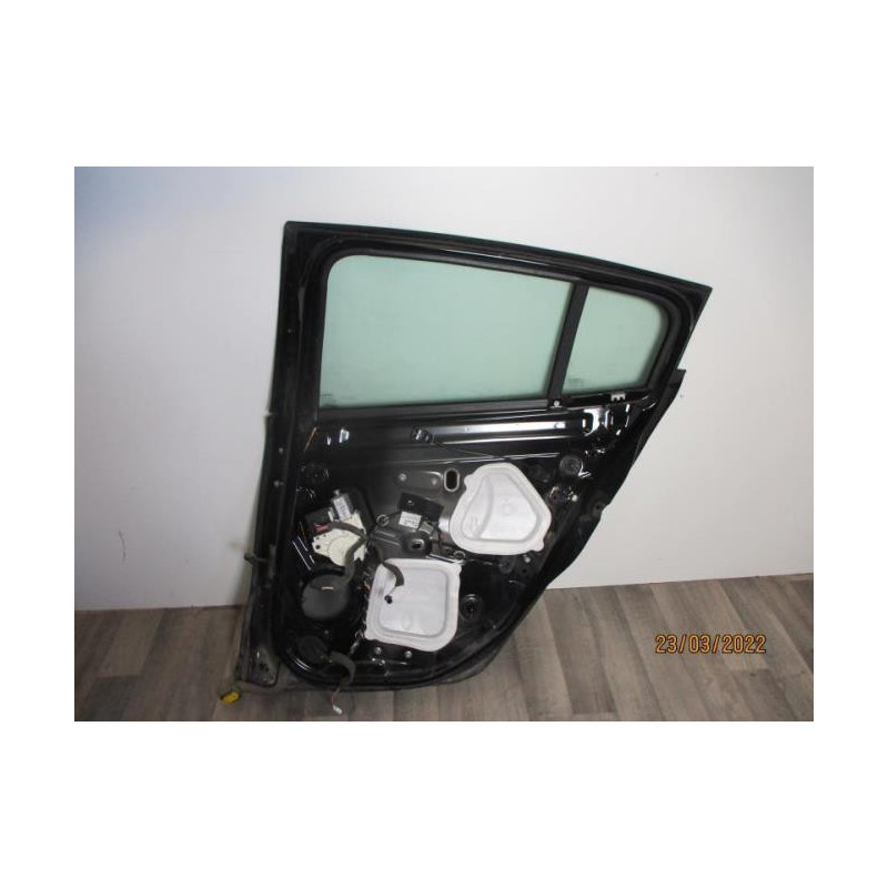 Porte arriere droit RENAULT MEGANE 3 PHASE 1 d’occasion