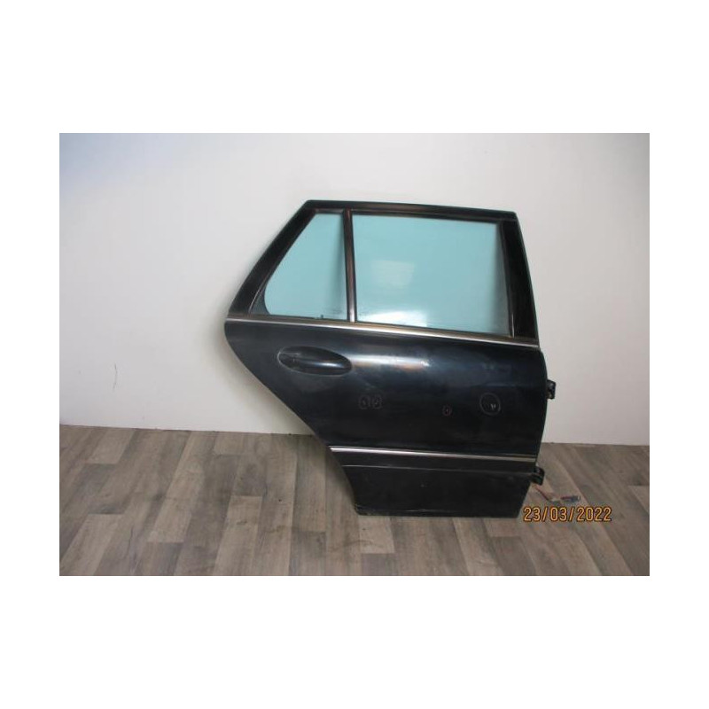 Porte arriere droit MERCEDES CLASSE C 203 PHASE 2 BREAK d’occasion