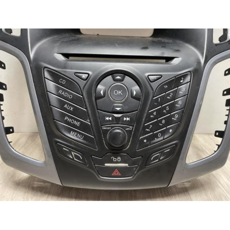 Facade autoradio FORD FOCUS 3 PHASE 1 BREAK d’occasion