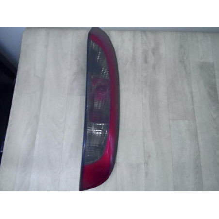Feu arriere principal droit (feux) OPEL CORSA C PHASE 1 d’occasion