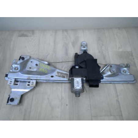 Leve vitre electrique arriere gauche PEUGEOT 308 1 SW PHASE 1 BREAK d’occasion