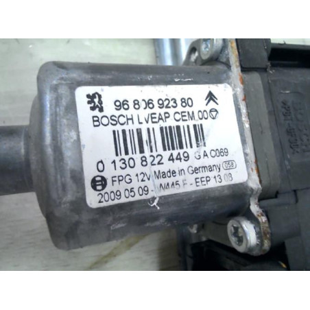 Leve vitre electrique arriere gauche PEUGEOT 308 1 SW PHASE 1 BREAK d’occasion