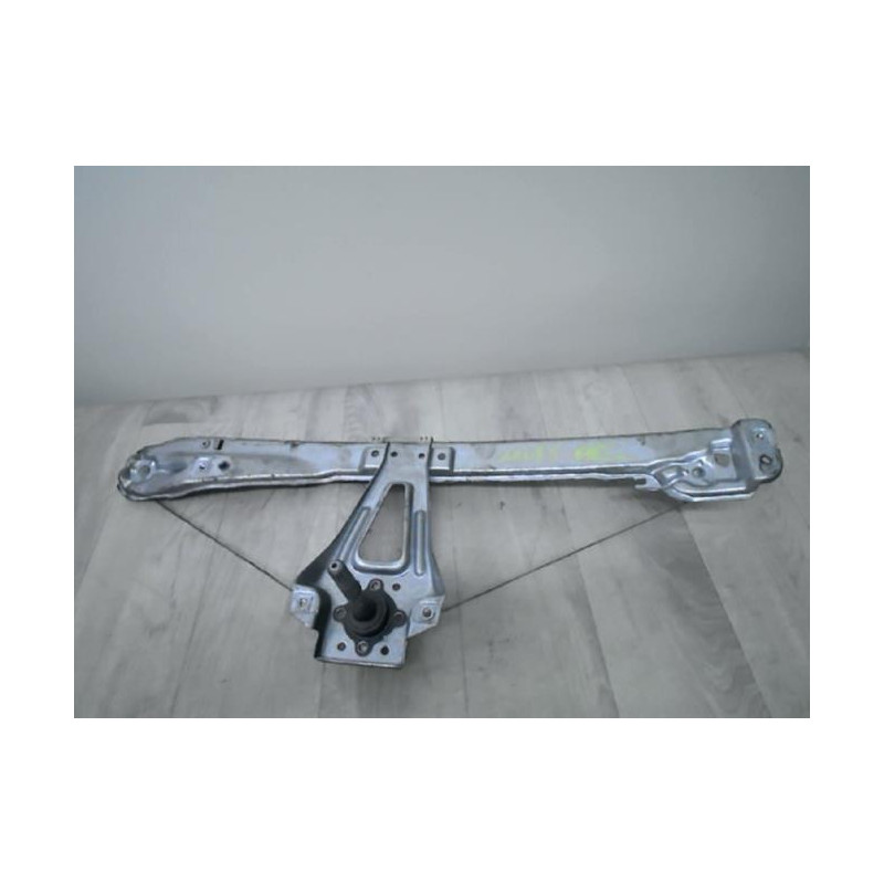 Leve vitre electrique arriere gauche RENAULT CLIO 3 PHASE 1 d’occasion