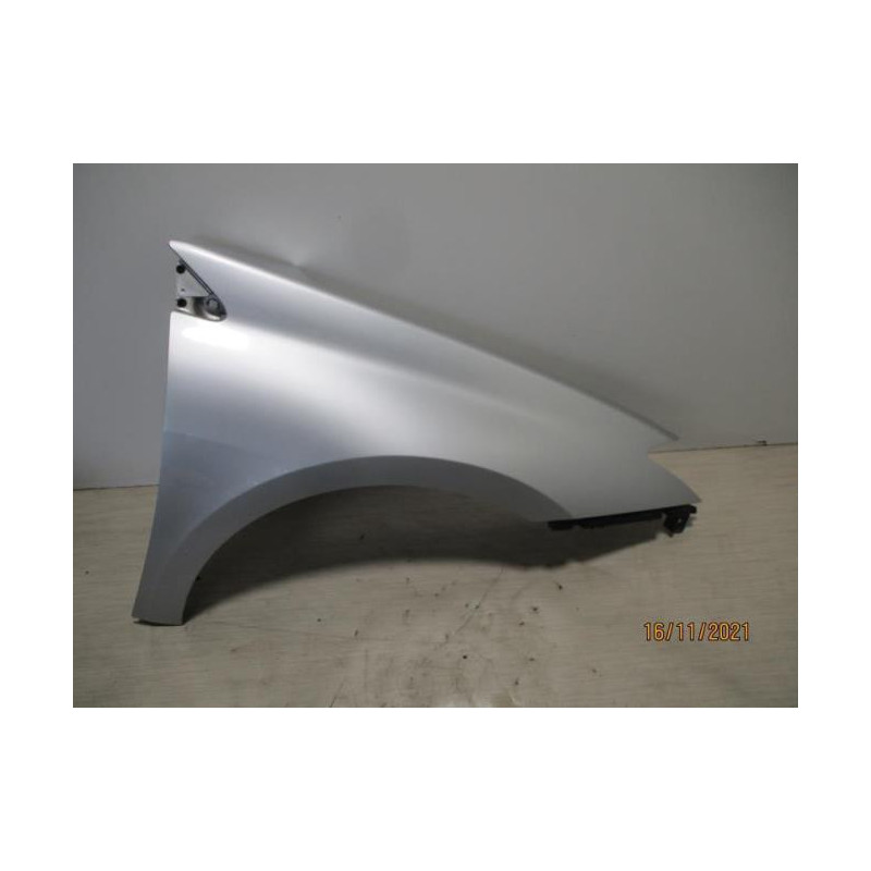 Aile avant droit RENAULT LAGUNA 3 PHASE 1 d’occasion