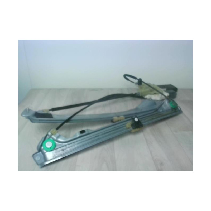 Leve vitre electrique avant gauche RENAULT LAGUNA 3 PHASE 1 d’occasion