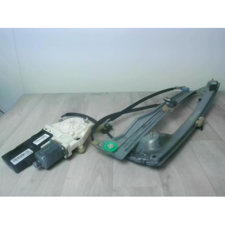 Leve vitre electrique avant gauche RENAULT LAGUNA 3 PHASE 1 d’occasion
