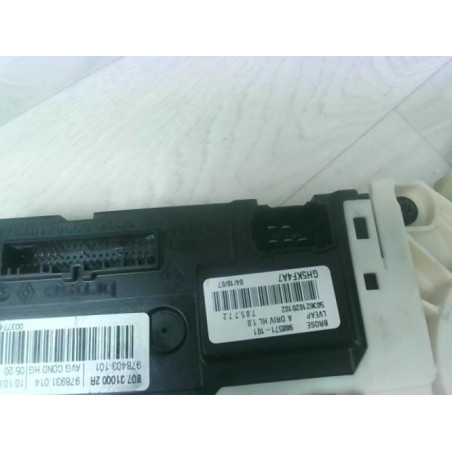 Leve vitre electrique avant gauche RENAULT LAGUNA 3 PHASE 1 d’occasion