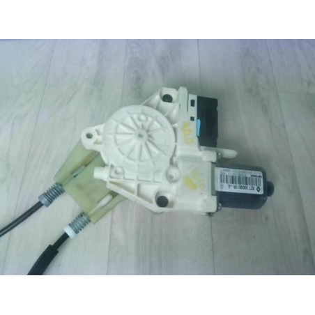 Leve vitre electrique arriere droit RENAULT LAGUNA 3 PHASE 1 d’occasion