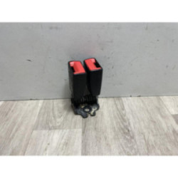 Attache ceinture arriere droit FORD FOCUS 3 PHASE 1 BREAK d’occasion