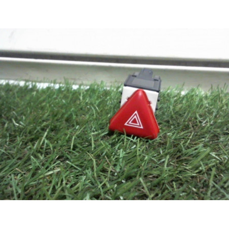 Bouton de warning VOLKSWAGEN GOLF V d’occasion