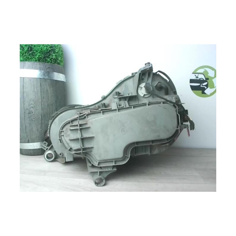 Optique avant principal droit (feux)(phare) MERCEDES CLASSE E 210 PHASE 1 d’occasion