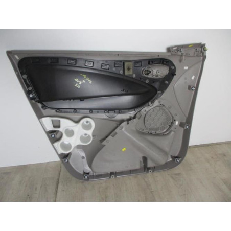 Panneau de porte avant droit RENAULT ZOE d’occasion