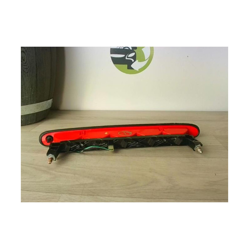 Feu arriere stop central SUZUKI ALTO 3 d’occasion