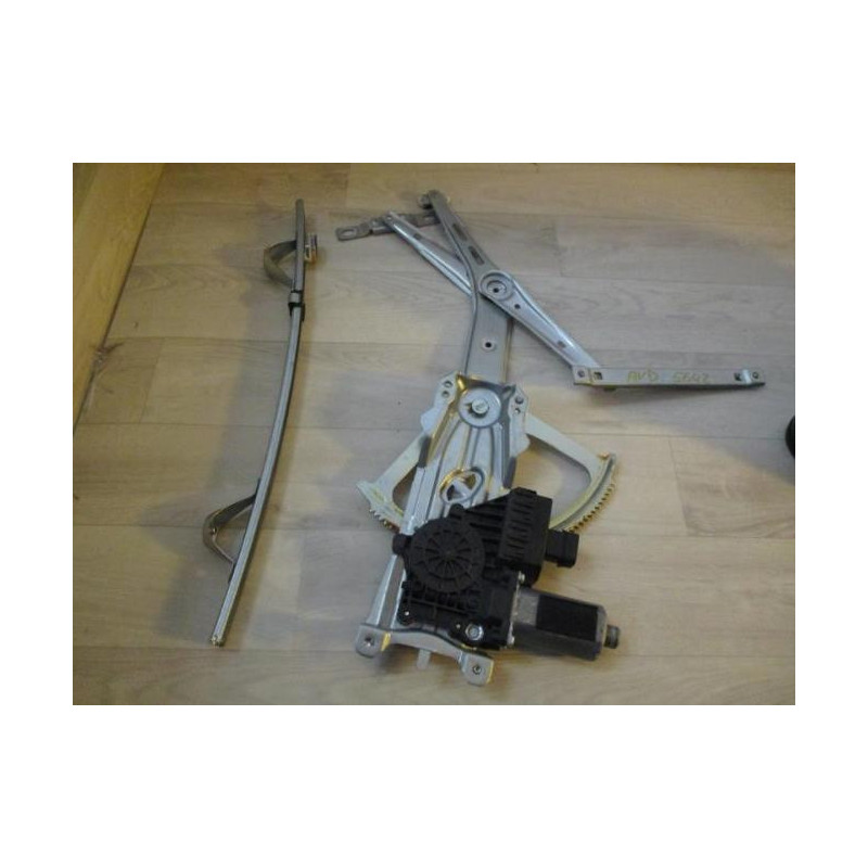 Leve vitre electrique avant droit OPEL ASTRA H PHASE 2 d’occasion