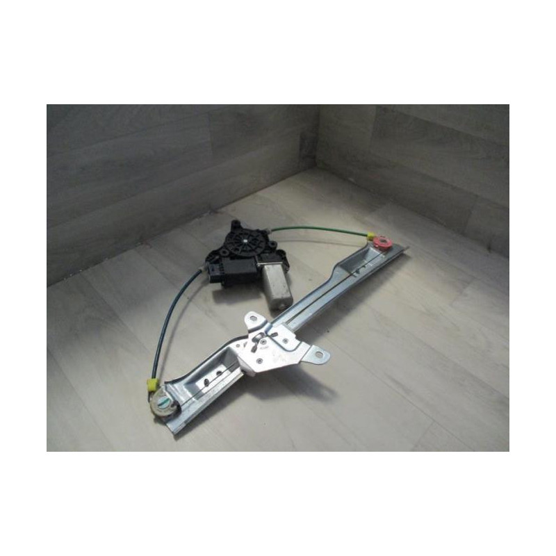 Leve vitre electrique avant gauche OPEL CORSA D PHASE 1 d’occasion