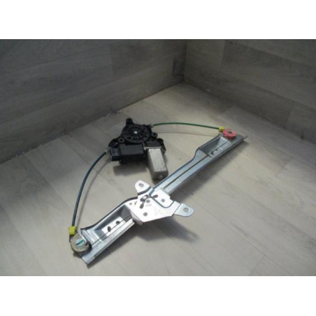 Leve vitre electrique avant gauche OPEL CORSA D PHASE 1 d’occasion