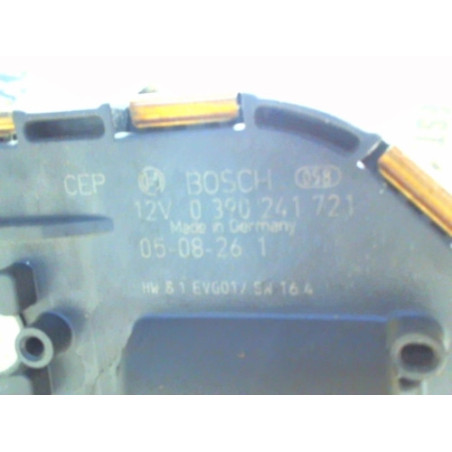 Moteur essuie glace avant gauche PEUGEOT 407 PHASE 1 d’occasion