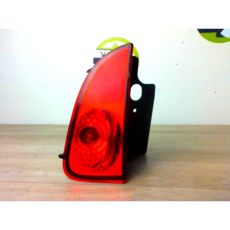 Anti brouillard arriere droit RENAULT GRAND ESPACE 4 PHASE 1 d’occasion