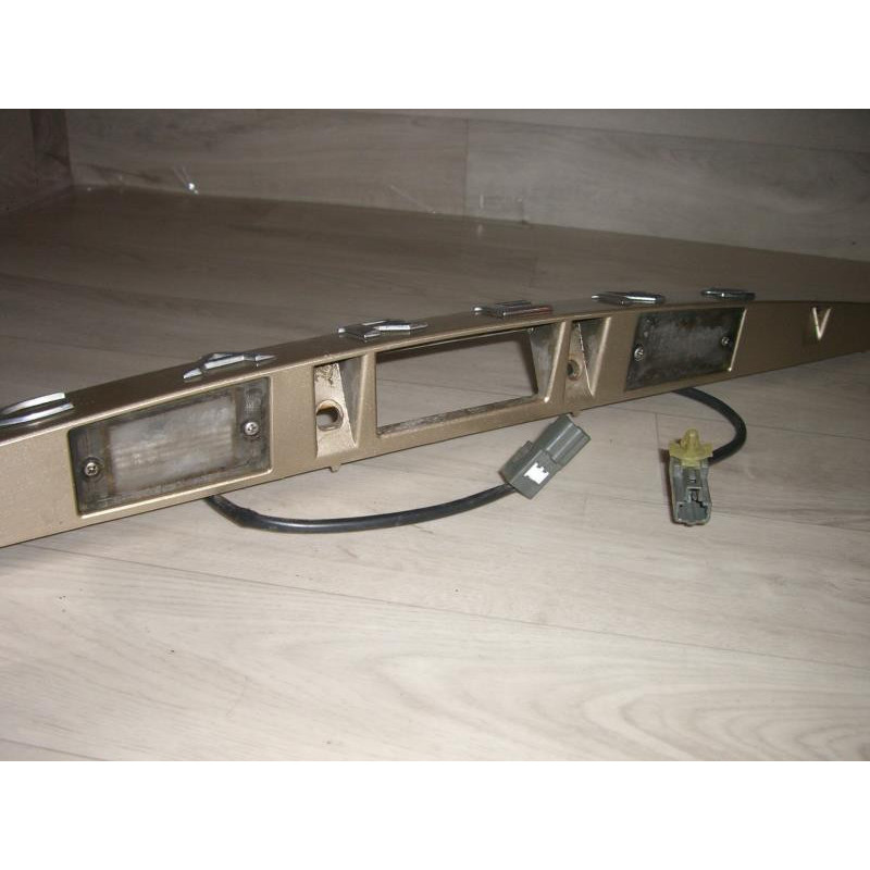 Eclairage de plaque KIA CARENS 2 d’occasion