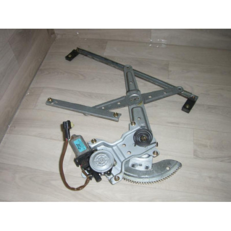 Leve vitre electrique avant droit KIA CARENS 2 d’occasion