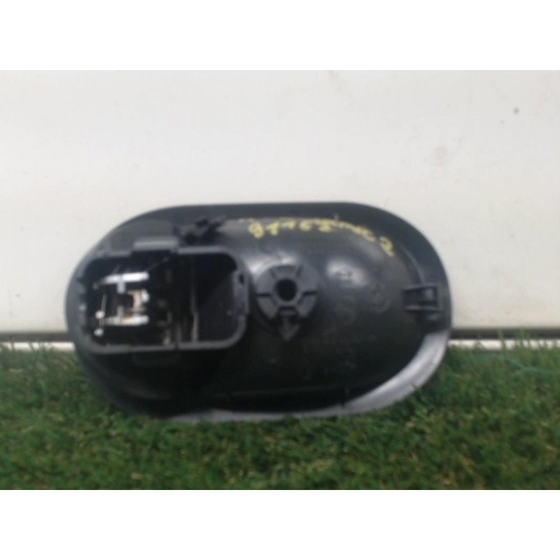 Poignee interieur avant droit RENAULT  d’occasion