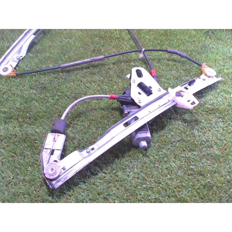 Leve vitre electrique avant droit PEUGEOT 206 d’occasion