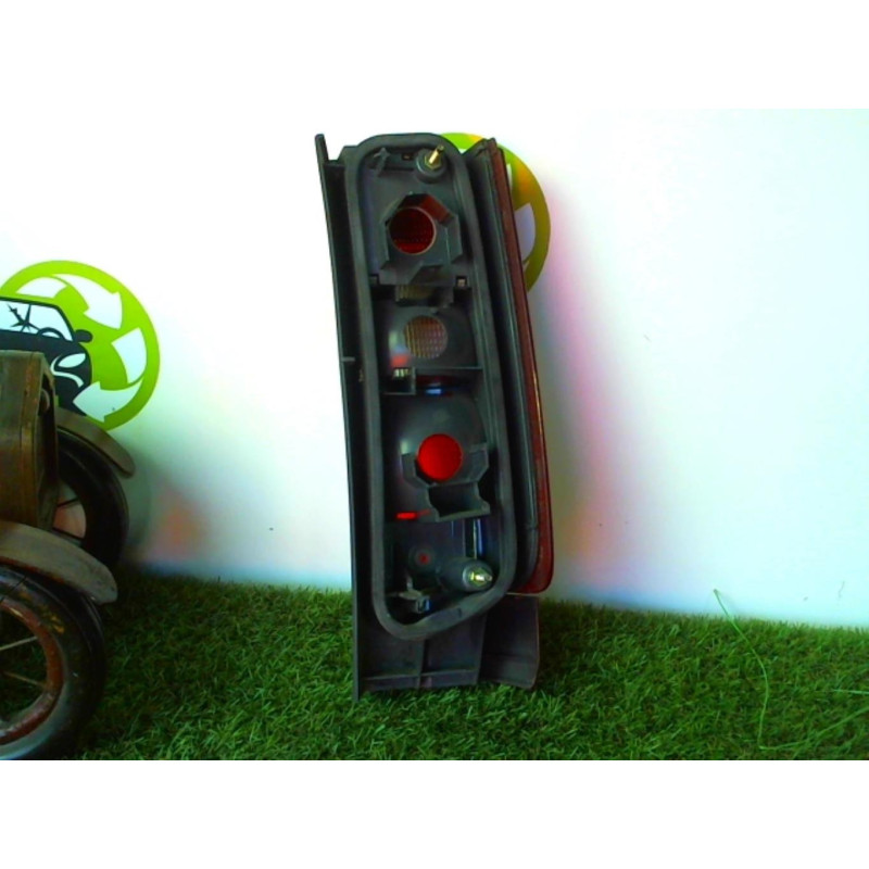 Feu arriere principal gauche (feux) VOLVO 850 PHASE 2 BREAK d’occasion