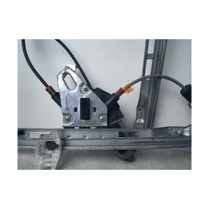 Mecanisme de leve vitre electrique avant gauche PEUGEOT 206 PHASE 1 d’occasion