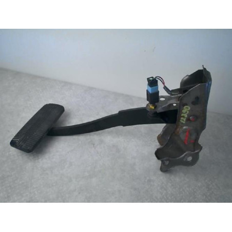 Pedalier de frein NISSAN TERRANO 2 PHASE 4 d’occasion