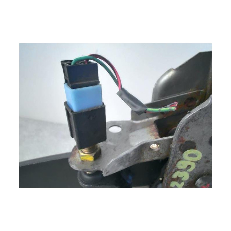 Pedalier de frein NISSAN TERRANO 2 PHASE 4 d’occasion