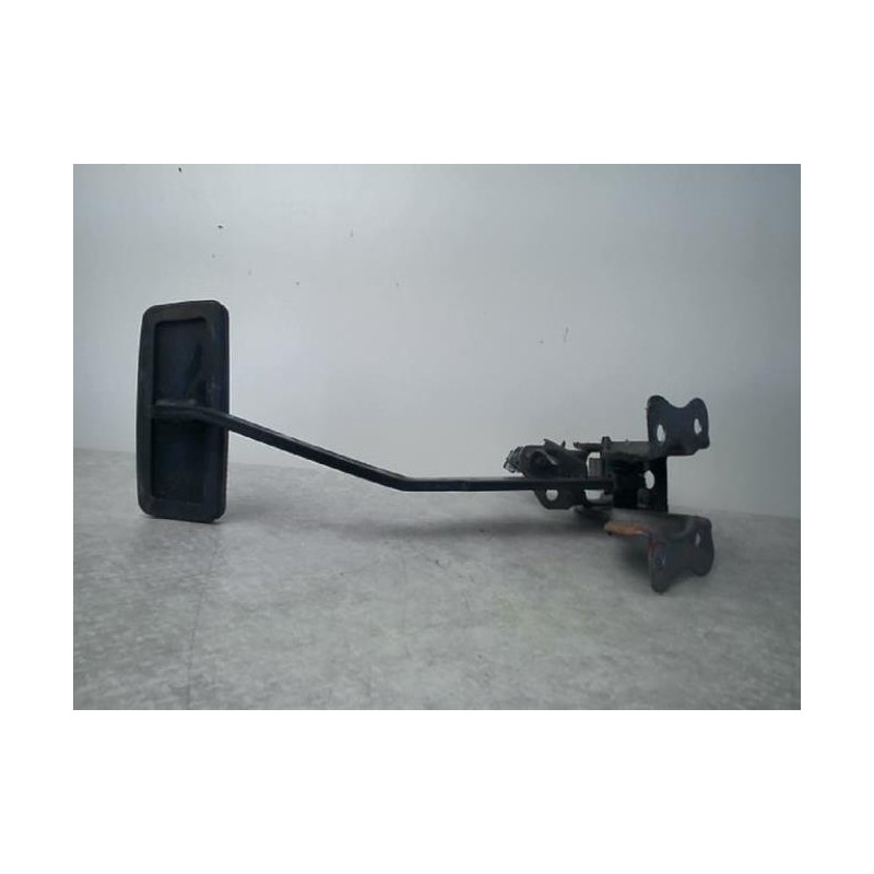 Pedalier de frein NISSAN TERRANO 2 PHASE 4 d’occasion