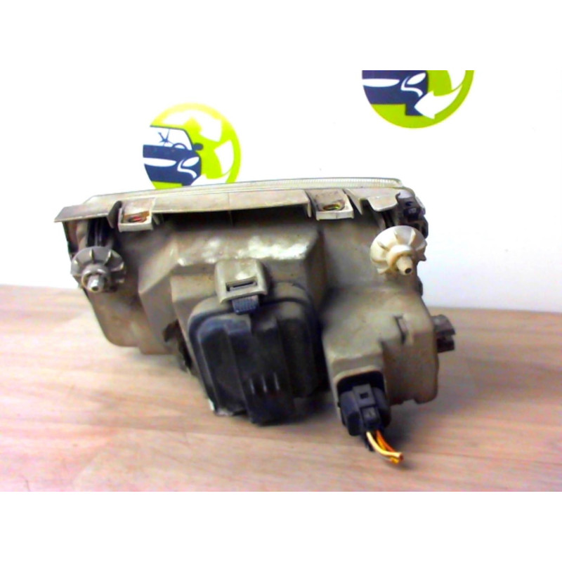Optique avant principal droit (feux)(phare) VOLKSWAGEN  d’occasion