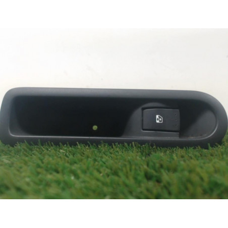 Interrupteur de leve vitre arriere gauche RENAULT SCENIC II PHASE 2 d’occasion